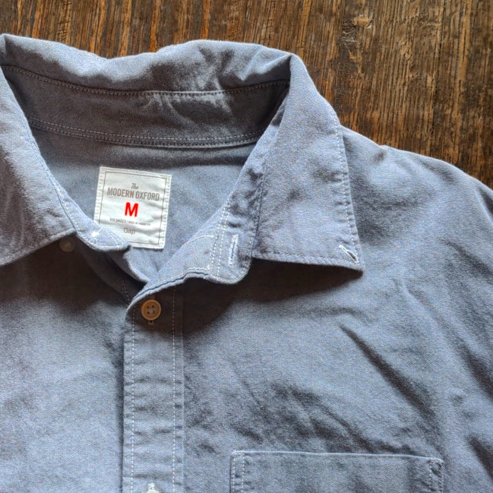Gap Modern Oxford Dress Shirt